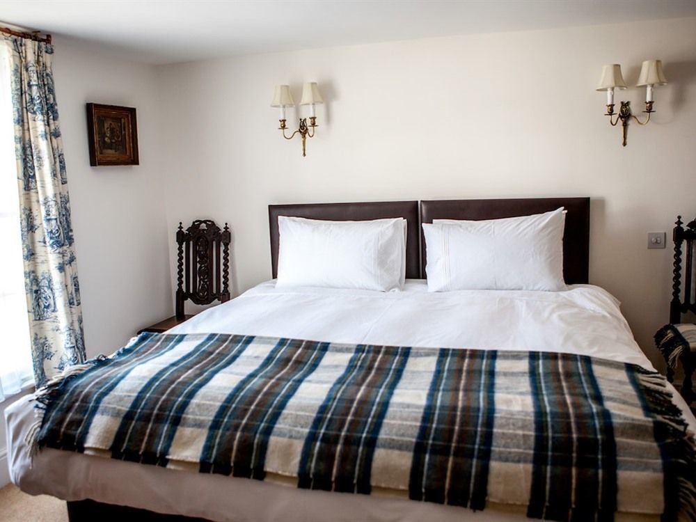 فندق The Horse & Cart Peasmarsh المظهر الخارجي الصورة